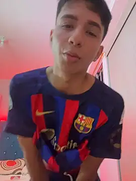 Leonarrrd 01 online show from January 29, 12:33 am