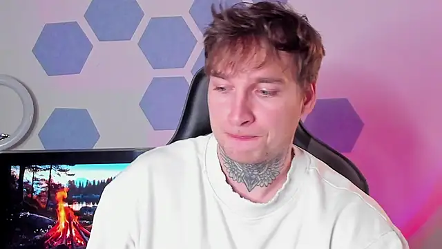 Chris Tyson online show from October 19, 12:37 am