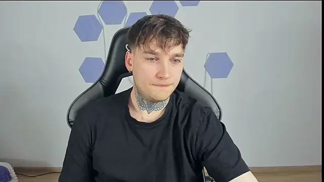 Chris Tyson online show from December 27, 1:22 am