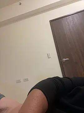 Snapshot of A6229 chatting on December 28, 10:23 pm A6229 online show from December 28, 10:23 pm