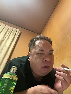 punk0805 online show from May 26, 12:23 pm