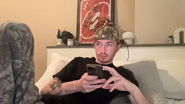 younghungginger online show from February 4, 6:49 pm