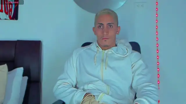 MikeRoss7777 online show from January 20, 10:37 pm