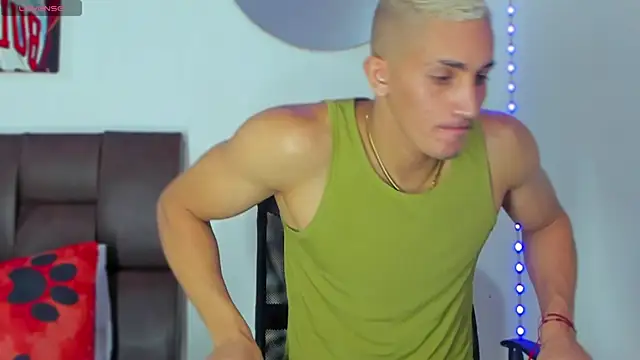 MikeRoss7777 online show from March 5, 12:05 am