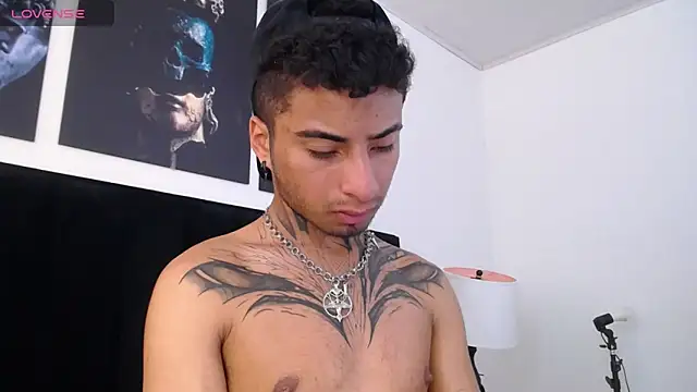 JuanCamiilo 66 online show from February 2, 6:20 pm