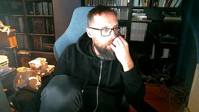 MeSteff online show from October 1, 7:07 pm