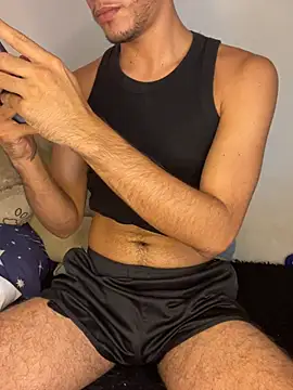 liam genner  online show from February 2, 8:17 pm