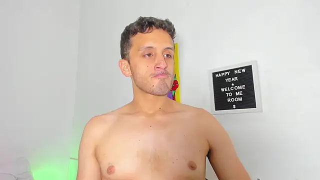 CorbinxHalle online show from January 5, 12:31 am