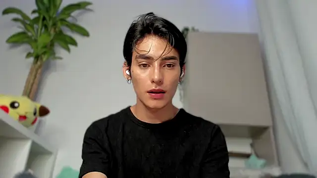 sebas rose online show from January 10, 10:04 pm