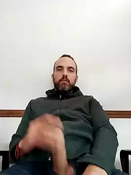 leon3875 online show from December 2, 3:23 pm