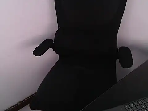 TopDaddy23 online show from March 14, 12:45 pm