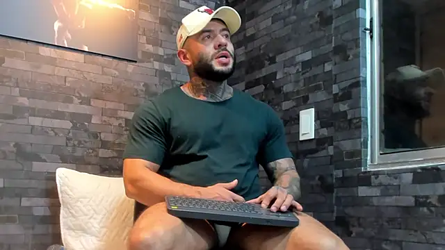 BruceDallas online show from February 22, 12:34 am