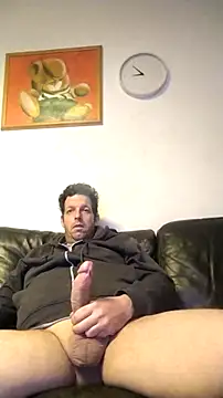 Knuffelstaaf123 online show from December 14, 9:05 am