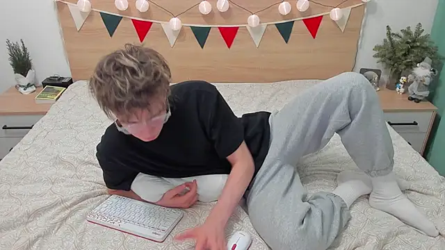 Fandi 777 online show from January 10, 1:09 pm