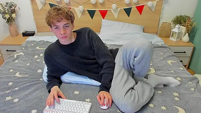 Fandi 777 online show from March 9, 7:05 pm