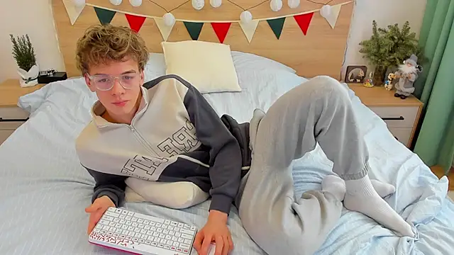 Fandi 777 online show from January 15, 8:51 am