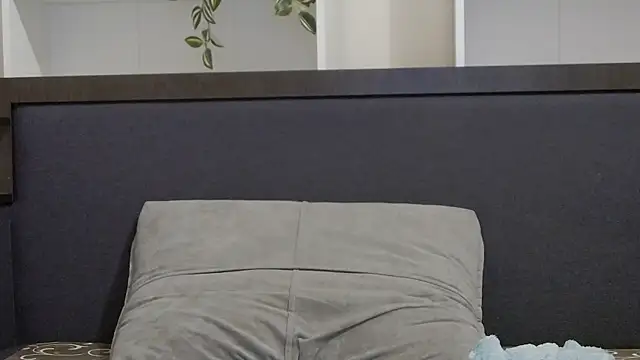 CalvinCay online show from January 27, 10:49 pm