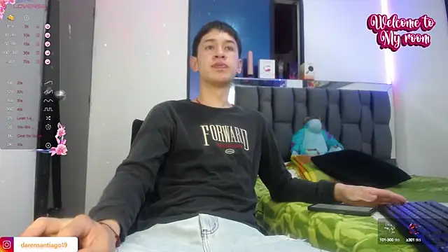 Snapshot of Mr_daren_ chatting on December 6, 2:17 pm Mr daren  online show from December 6, 2:17 pm