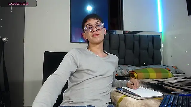 Snapshot of Mr_daren_ chatting on January 21, 6:00 pm Mr daren  online show from January 21, 6:00 pm