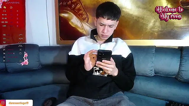 Snapshot of Mr_daren_ chatting on December 9, 5:13 pm Mr daren  online show from December 9, 5:13 pm