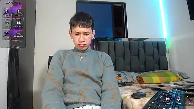 Snapshot of Mr_daren_ chatting on January 28, 5:46 pm Mr daren  online show from January 28, 5:46 pm