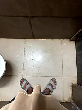 Snapshot of Cum_on_your_tityyy chatting on September 26, 1:09 pm Cum on your tityyy online show from September 26, 1:09 pm