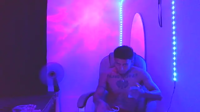 Skartoliver online show from October 9, 4:06 am