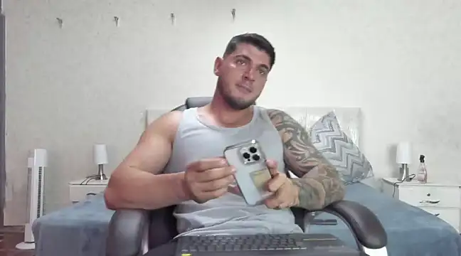 Teilor Creed online show from March 6, 8:27 pm