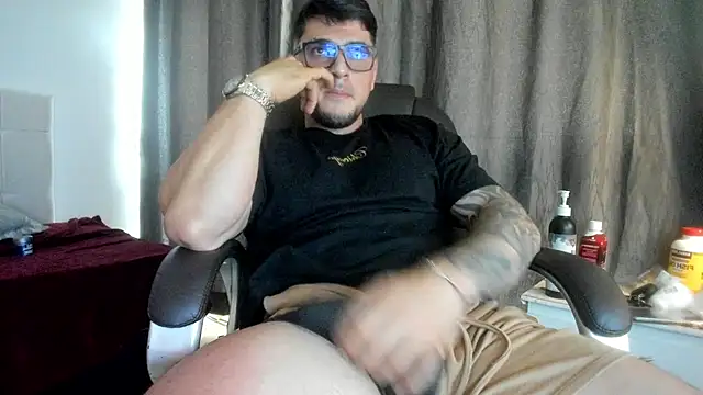 Teilor Creed online show from October 31, 8:01 pm