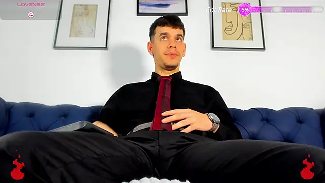 Snapshot of BRAYHAMBROWN chatting on March 14, 11:41 pm BRAYHAMBROWN online show from March 14, 11:41 pm