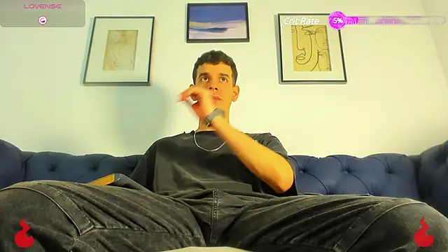 Snapshot of BRAYHAMBROWN chatting on February 23, 1:09 am BRAYHAMBROWN online show from February 23, 1:09 am