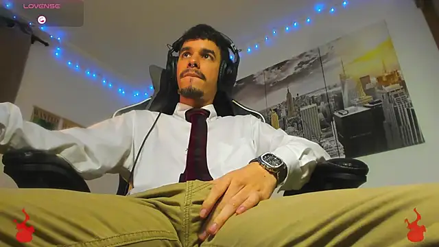 Snapshot of BRAYHAMBROWN chatting on September 20, 4:56 am BRAYHAMBROWN online show from September 20, 4:56 am