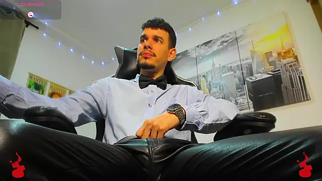 Snapshot of BRAYHAMBROWN chatting on October 9, 10:03 pm BRAYHAMBROWN online show from October 9, 10:03 pm