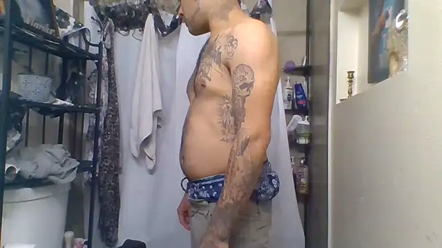 Houstonslong1 online show from December 27, 4:58 am