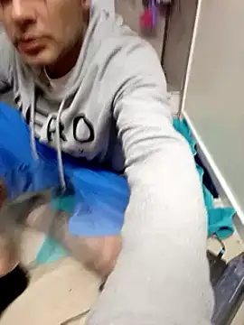 Houstonslong1 online show from December 29, 3:24 pm