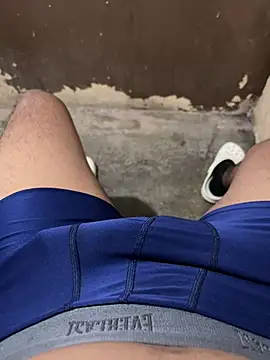 Luis455gomez online show from December 11, 2:43 am