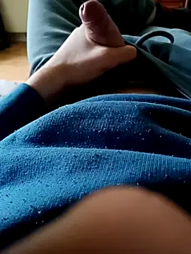 NudeYogaBoy online show from February 5, 1:33 pm