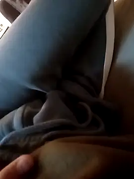 NudeYogaBoy online show from December 28, 11:09 am