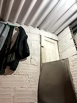 Larry-n-clouds online show from November 25, 3:30 am