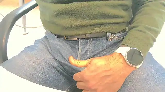 alessandroman2114 online show from February 16, 11:19 am