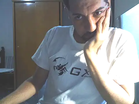 Snapshot of nicedick_bro chatting on February 3, 9:30 am nicedick bro online show from February 3, 9:30 am