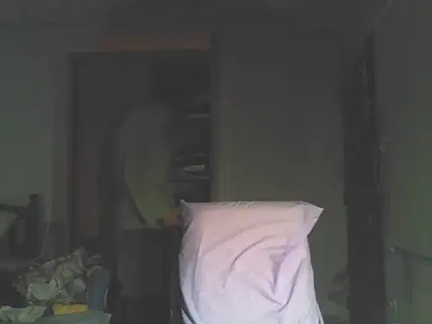 Snapshot of nicedick_bro chatting on February 18, 9:32 am nicedick bro online show from February 18, 9:32 am