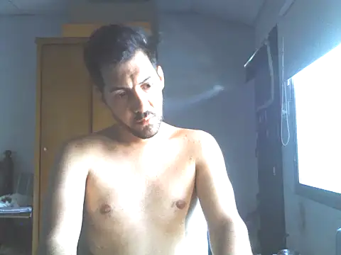 Snapshot of nicedick_bro chatting on February 2, 2:24 pm nicedick bro online show from February 2, 2:24 pm