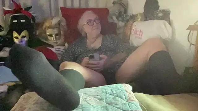 EroticVenetian online show from December 3, 7:47 am