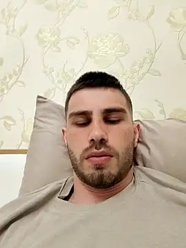 sweetbuddy3307 online show from March 28, 8:31 pm