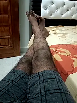 You are  mine  online show from March 4, 7:30 am