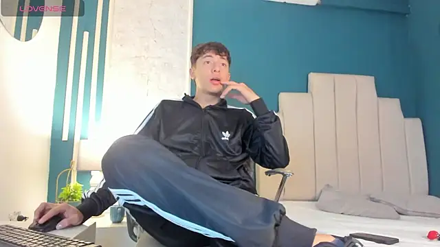 AlessandroDybala online show from December 19, 12:01 pm