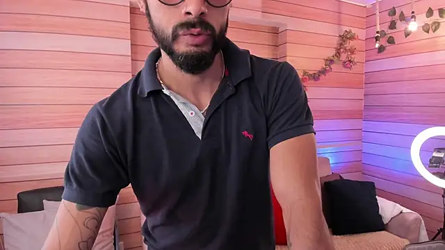 Tom cooper  online show from February 19, 1:06 pm