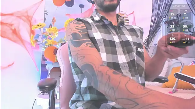 Tom cooper  online show from October 17, 1:37 pm