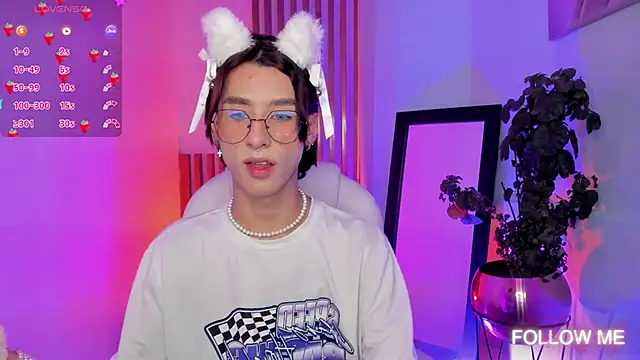 Snapshot of JasperCooper_ chatting on January 12, 2:30 pm JasperCooper  online show from January 12, 2:30 pm